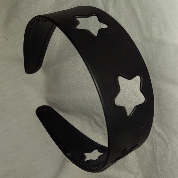 Headband - Picture 1 of 2